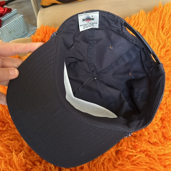 Vintage Winner Get Busy Snapback Hat - Picture 8 of 10